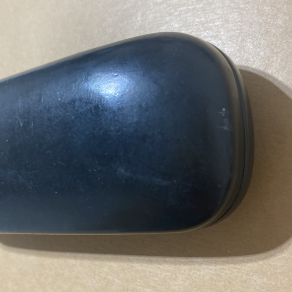 VGUC. Vintage Gucci eyeglass case. - Picture 4 of 5